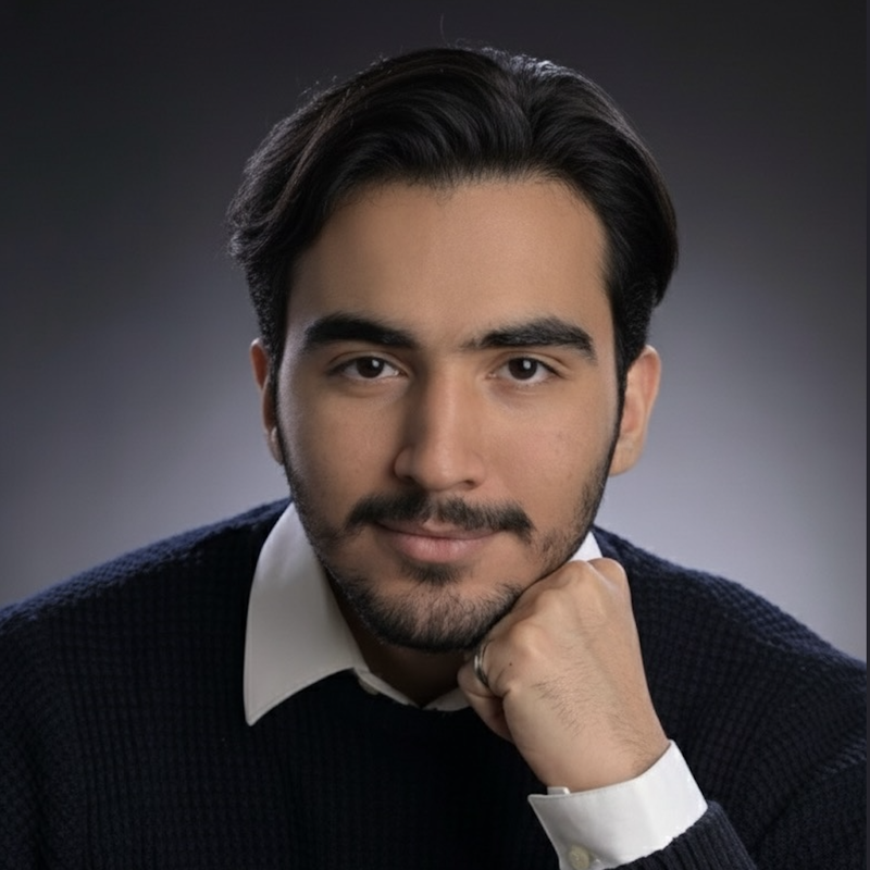 Hossein Molavi